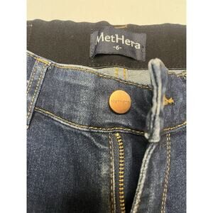 MetHera Women’s Stretch Jeans Bootcut Size 6 Dark Denim